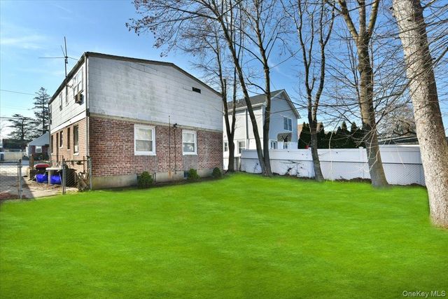 529 Stratford Road, South Hempstead, NY 11550