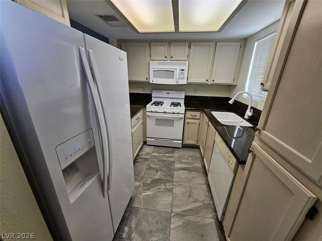 7100 Pirates Cove Road 2088, Las Vegas, NV 89145