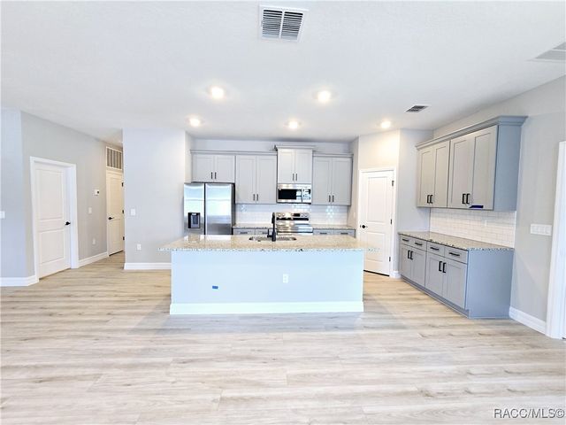 6 Calendula Court, Homosassa, FL 34446