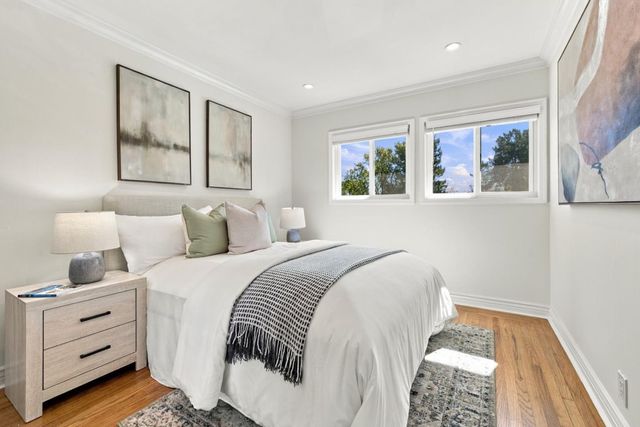 2850 Medford Avenue, Redwood City, CA 94061