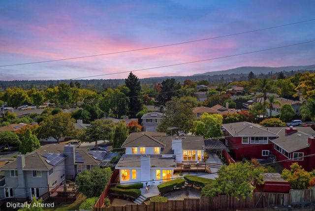 2850 Medford Avenue, Redwood City, CA 94061