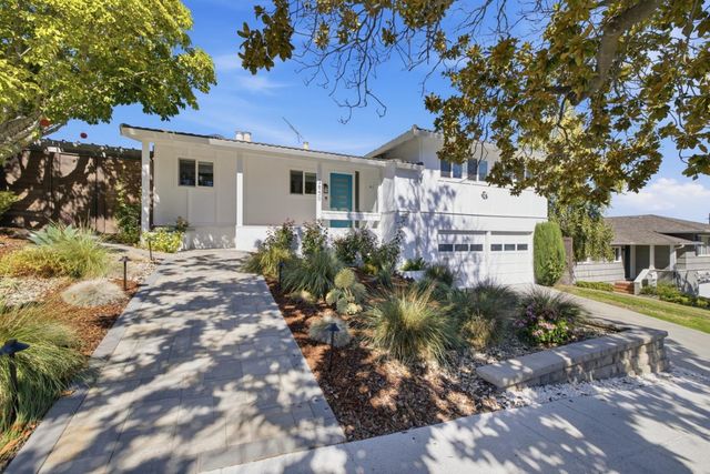 2850 Medford Avenue, Redwood City, CA 94061