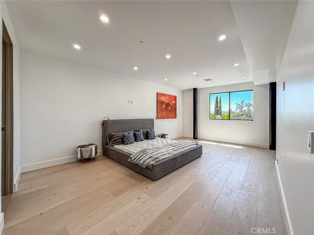 5130 Medina, Woodland Hills, CA 91364