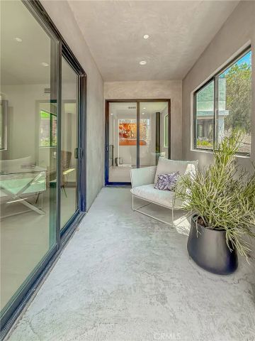 5130 Medina, Woodland Hills, CA 91364