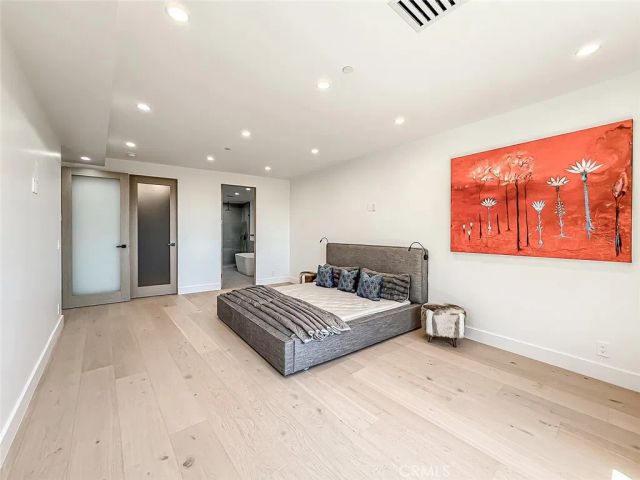 5130 Medina, Woodland Hills, CA 91364