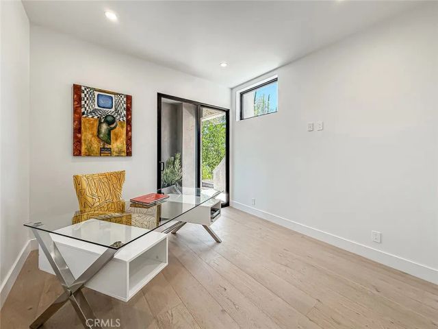 5130 Medina, Woodland Hills, CA 91364