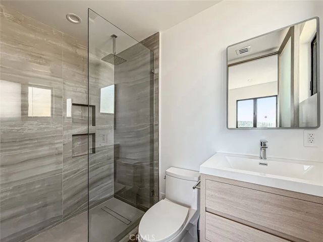 5130 Medina, Woodland Hills, CA 91364