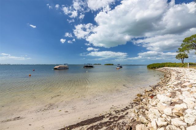 2700 BAYSHORE BOULEVARD 5302, Dunedin, FL 34698