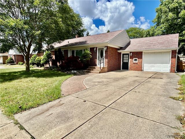 220 Treehaven Road, Cheektowaga, NY 14215