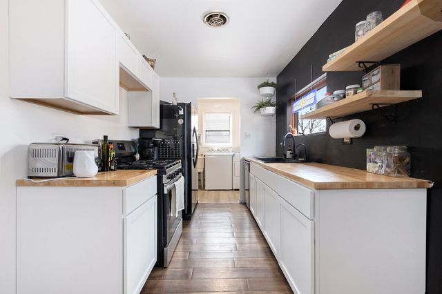 16934 Cicero Avenue, Tinley Park, IL 60477