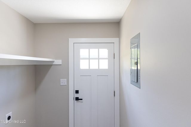 1829 Victoria Drive, Gautier, MS 39553