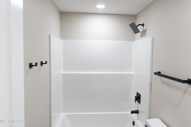 1829 Victoria Drive, Gautier, MS 39553