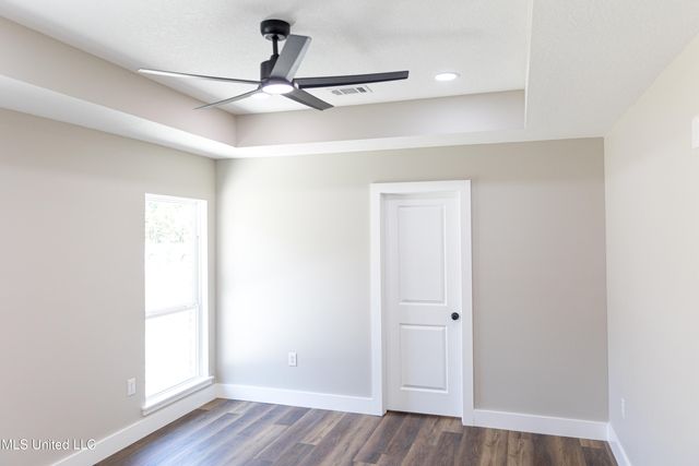 1829 Victoria Drive, Gautier, MS 39553