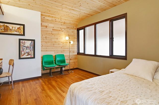 9620 Rainier Avenue S, Seattle, WA 98118