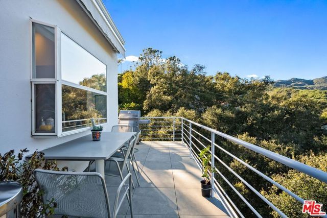 26207 Ingleside Way, Malibu, CA 90265