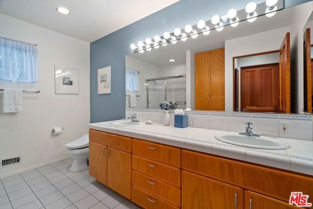 26207 Ingleside Way, Malibu, CA 90265