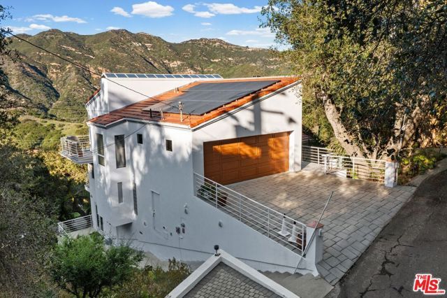26207 Ingleside Way, Malibu, CA 90265