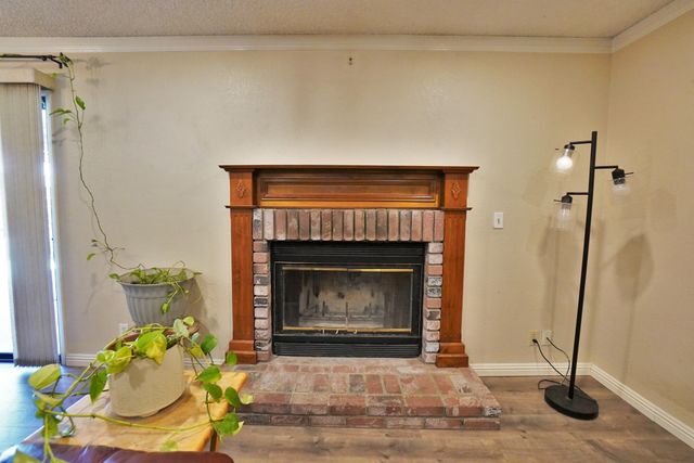 5823 E Washington Avenue, Fresno, CA 93727