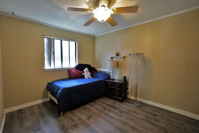 5823 E Washington Avenue, Fresno, CA 93727