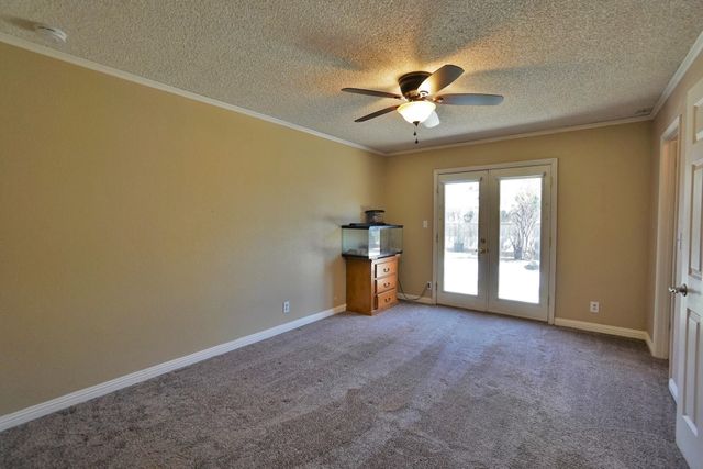 5823 E Washington Avenue, Fresno, CA 93727