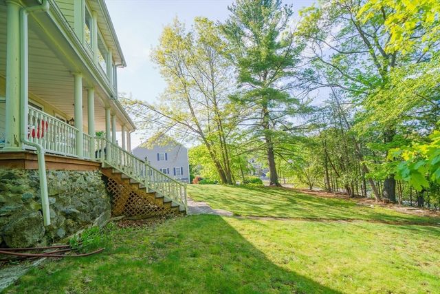 8 North St 2nd Flr, Newton, MA 02459