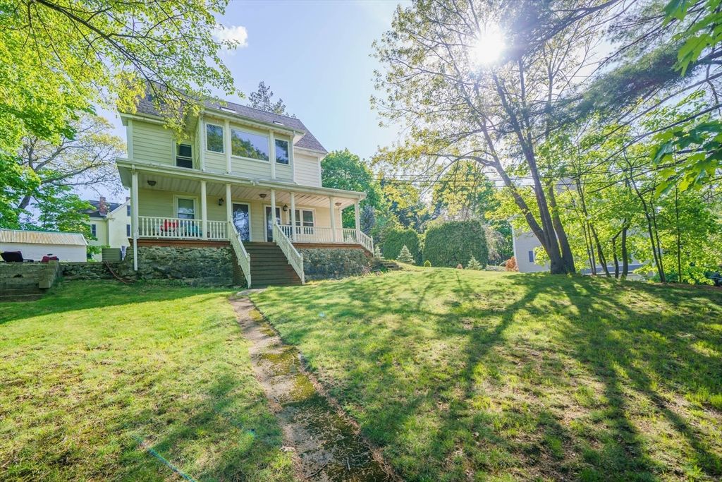 8 North St 2nd Flr, Newton, MA 02459