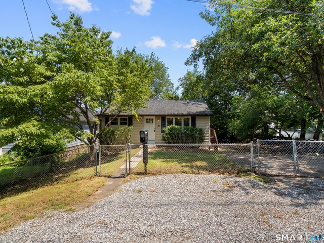 47 Hungerford Avenue, Waterbury, CT 06705