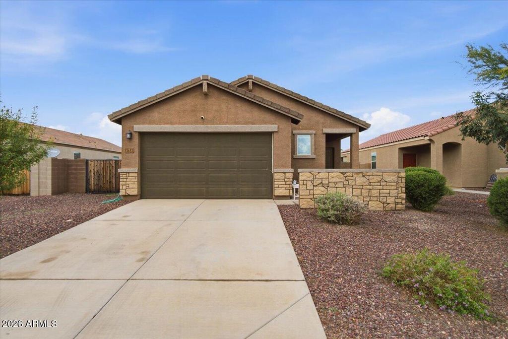 3652 E ARCHER Drive, San Tan Valley, AZ 85140 — photo 2