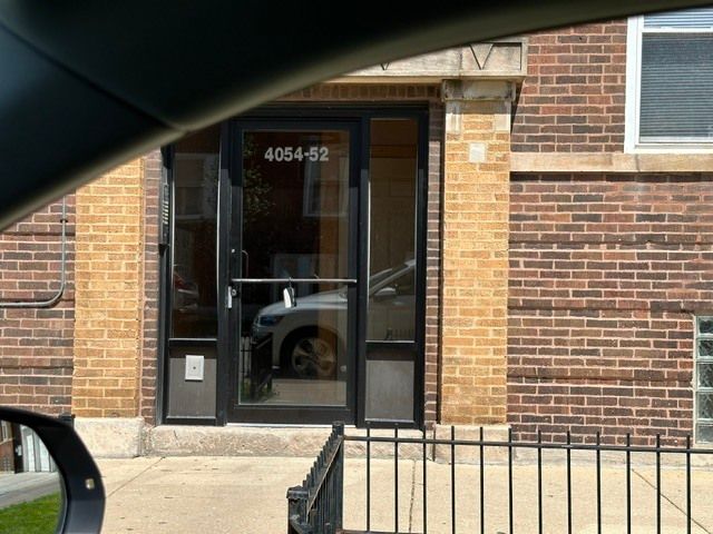 4054 W Dickens Avenue 2B, Chicago, IL 60639