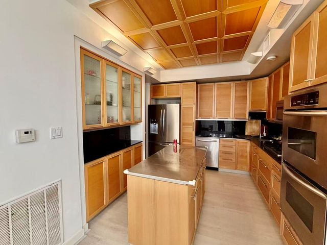 5878 Valley Forge Drive 149, Houston, TX 77057
