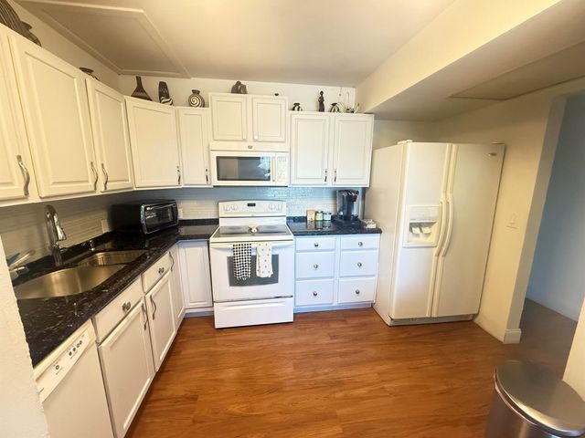 246 Preston F 246, Boca Raton, FL 33434