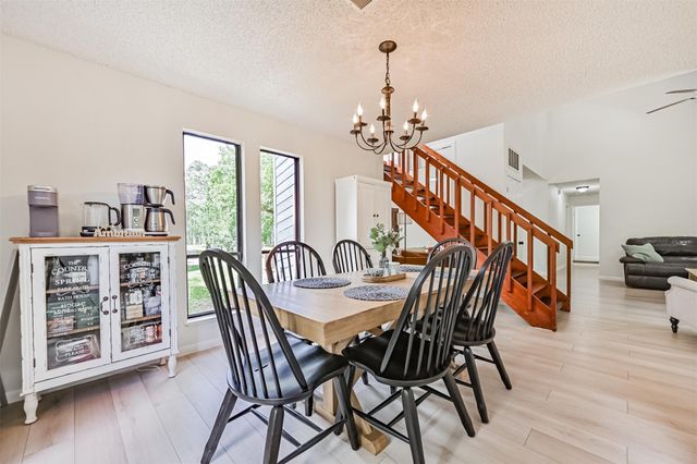 7445 Cobbs Oak Lane, Rosharon, TX 77583