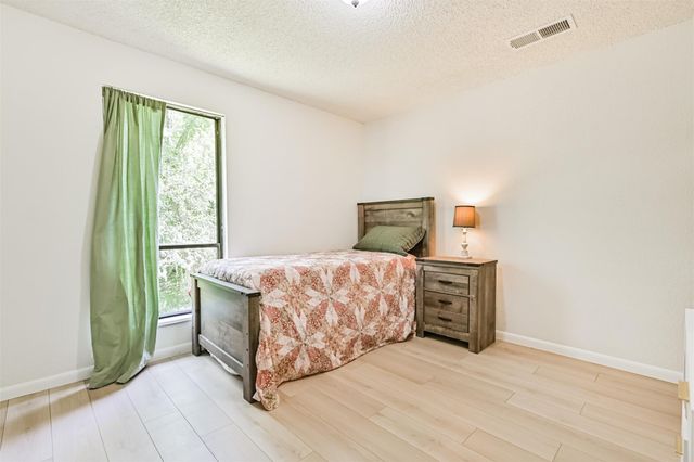 7445 Cobbs Oak Lane, Rosharon, TX 77583