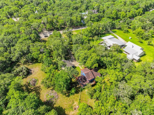 7445 Cobbs Oak Lane, Rosharon, TX 77583