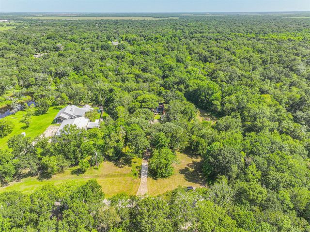 7445 Cobbs Oak Lane, Rosharon, TX 77583