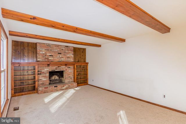1 GREAT BRIDGE CT, Medford, NJ 08055