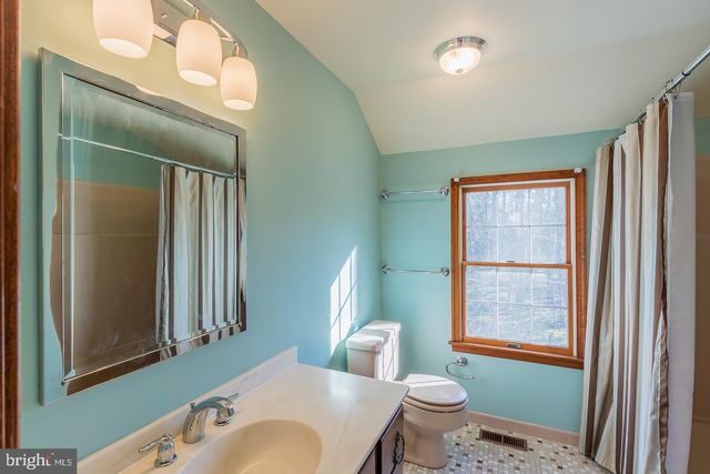 1 GREAT BRIDGE CT, Medford, NJ 08055