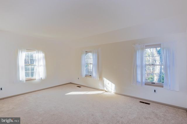 1 GREAT BRIDGE CT, Medford, NJ 08055
