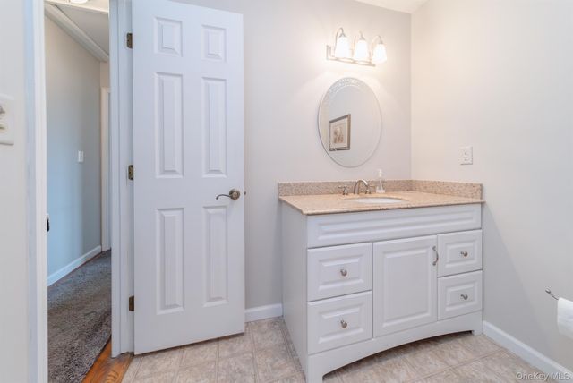 37 Spaulding Lane, Saugerties, NY 12477
