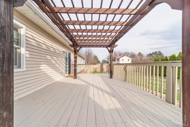37 Spaulding Lane, Saugerties, NY 12477