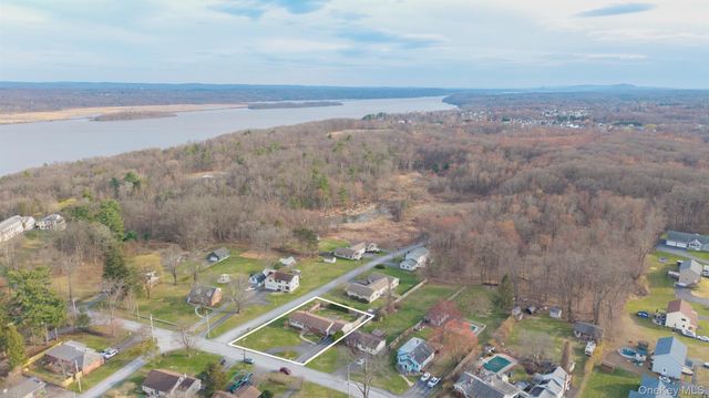 37 Spaulding Lane, Saugerties, NY 12477