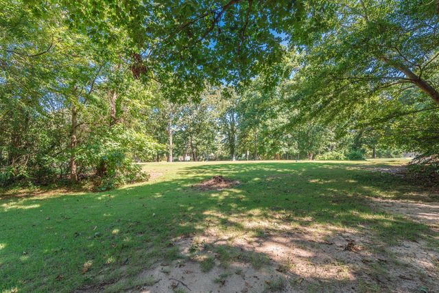 1348 Pine Log Road, Aiken, SC 29803
