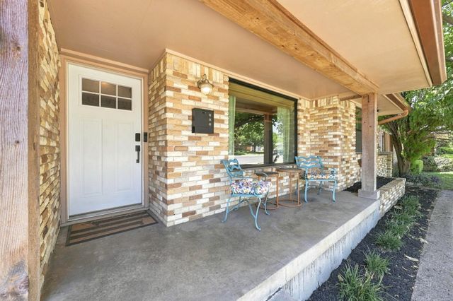 1540 Brook Valley Lane, Dallas, TX 75232