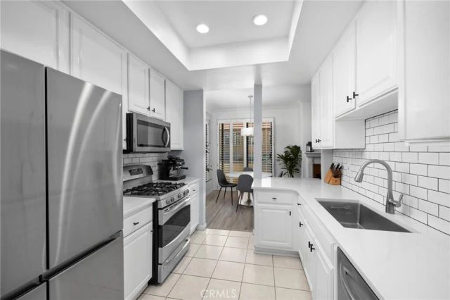 1271 Granville Avenue 102, Los Angeles, CA 90025