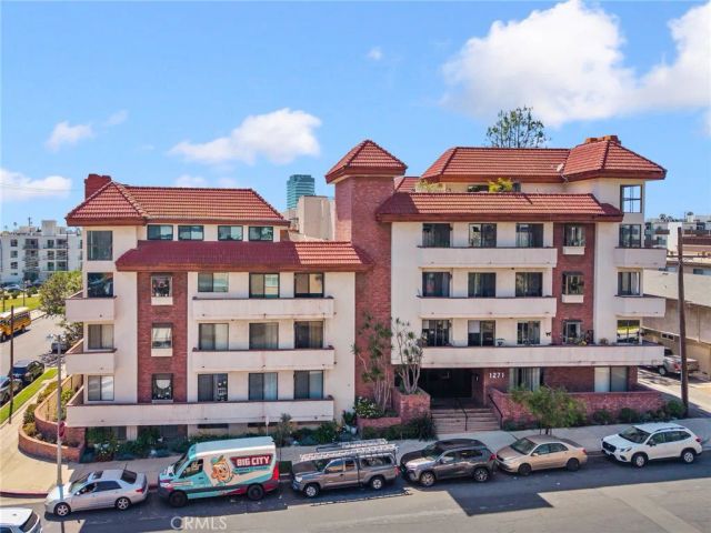1271 Granville Avenue 102, Los Angeles, CA 90025