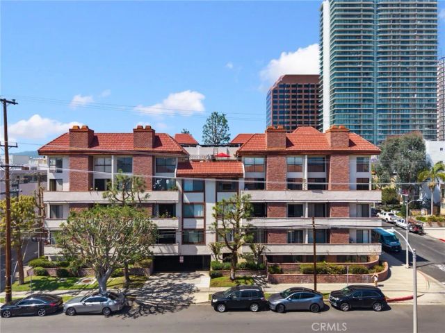 1271 Granville Avenue 102, Los Angeles, CA 90025