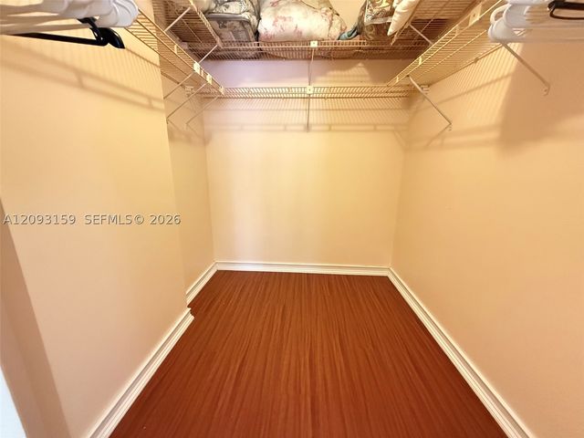 1865 S Ocean Dr 5H, Hallandale Beach, FL 33009