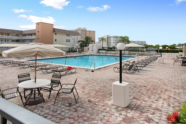 1865 S Ocean Dr 5H, Hallandale Beach, FL 33009
