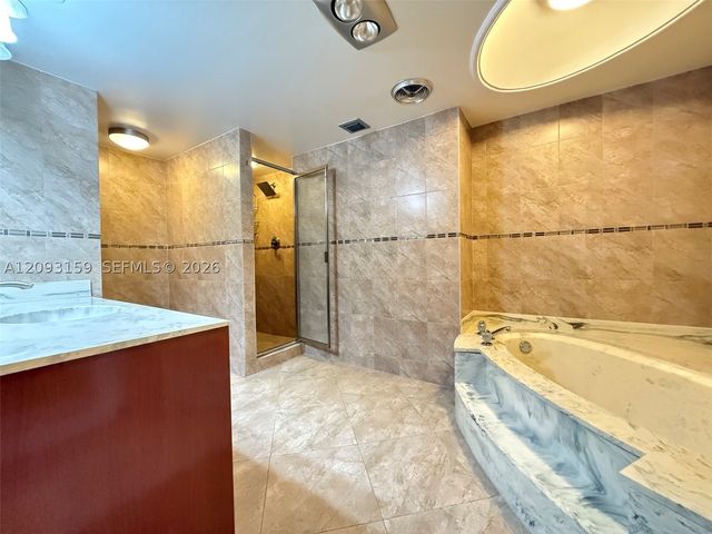 1865 S Ocean Dr 5H, Hallandale Beach, FL 33009