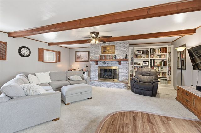 380 5th St, Beaver, PA 15009